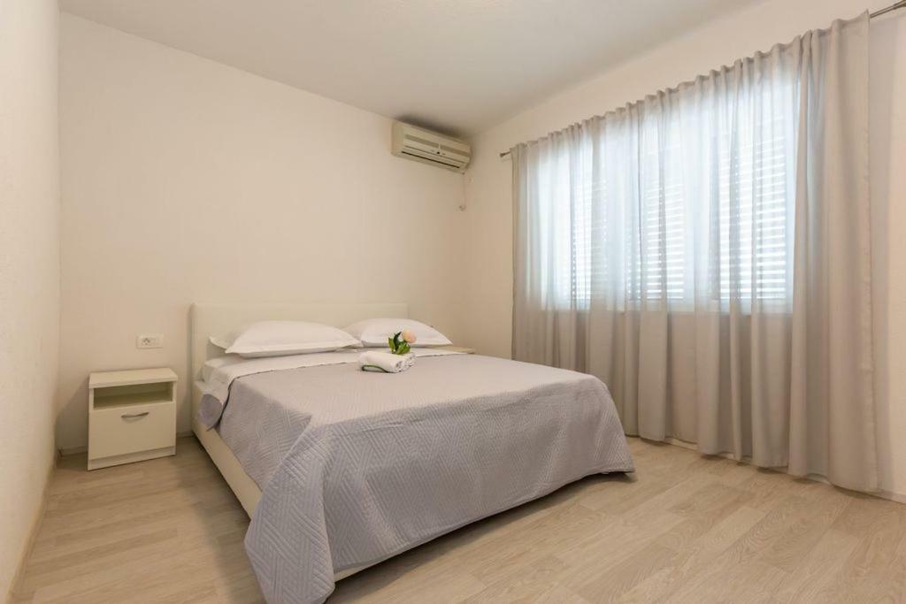 Tatijana Holiday Apartments Makarska Exteriör bild